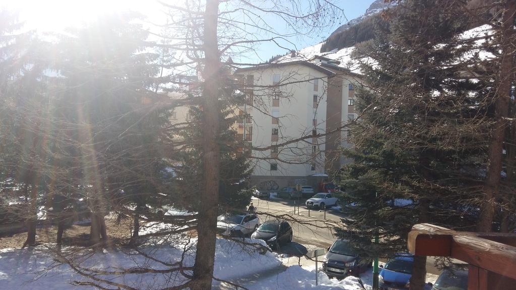 Le Tyrol Lägenhet Les Deux Alpes Exteriör bild